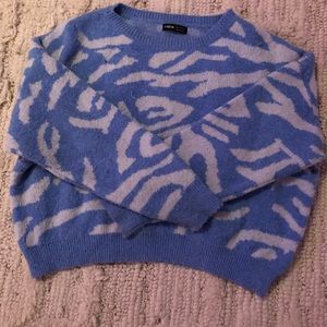 SHEIN BLUE AND WHITE PRINTED SWEATER HEAVY PREPPY WINTER